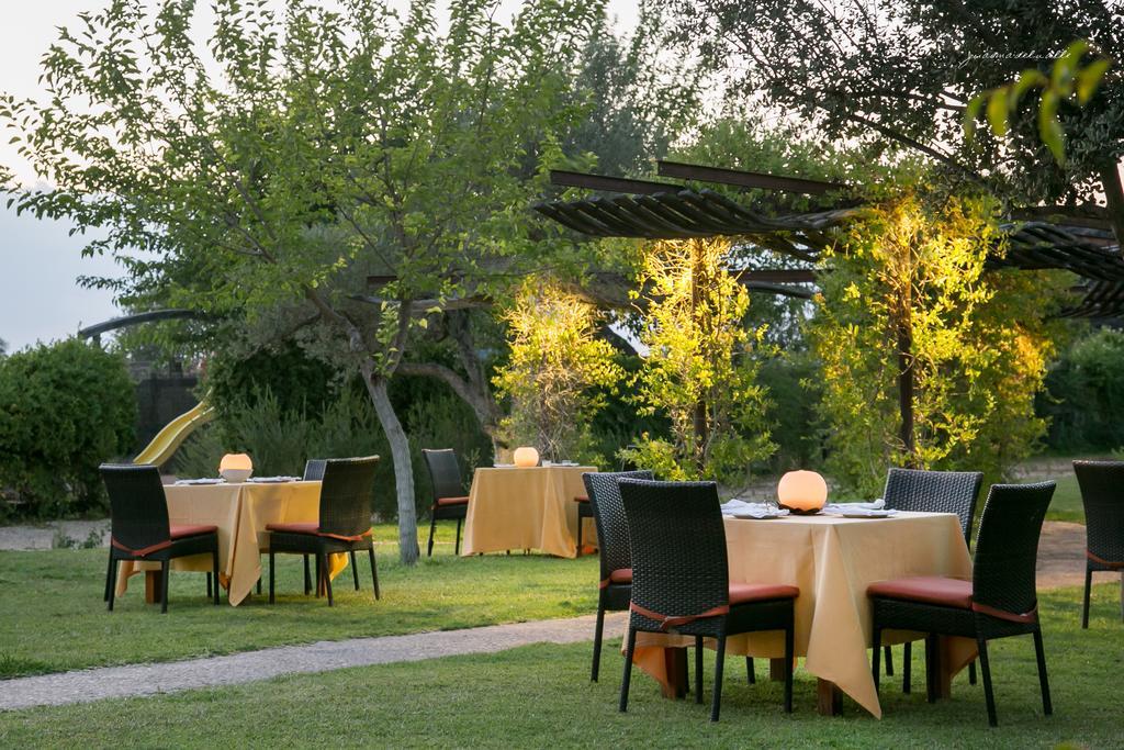 Ardea Purpurea Hotel Villamanrique De La Condesa Eksteriør billede